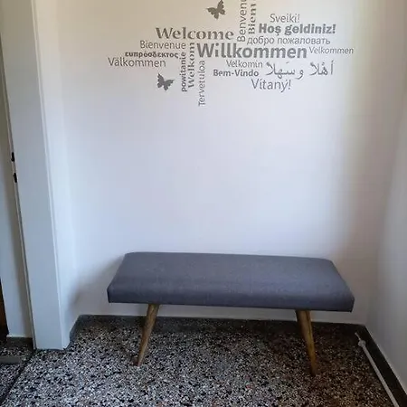 Hefentrager Naehe Schilcherweinstrasse シュタインツ