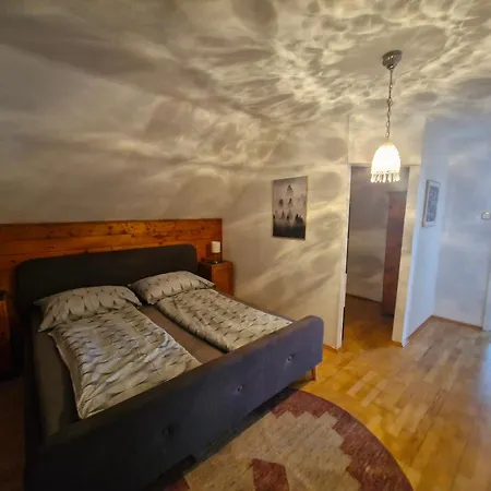 Hefentrager Naehe Schilcherweinstrasse Stainz